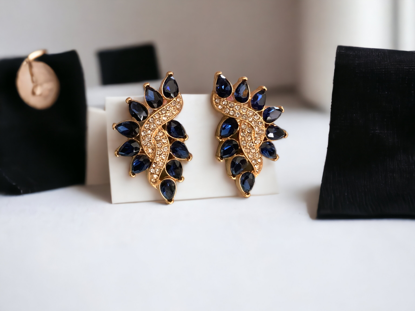 Blue Sparkly Leaf Shape Earrings