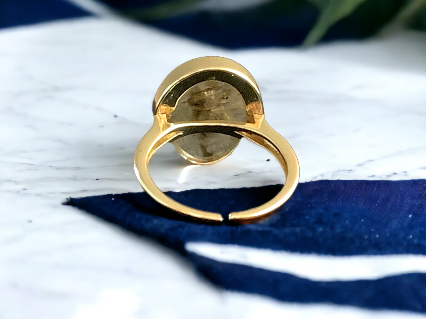 Natural Labradorite Bee Signet Ring