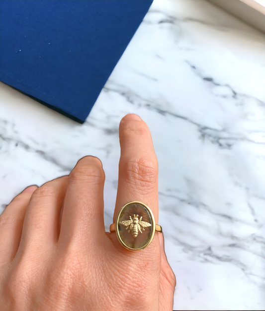 Natural Labradorite Bee Signet Ring