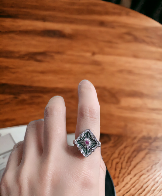 Four-leaf Clover Floral Green Statement Ring