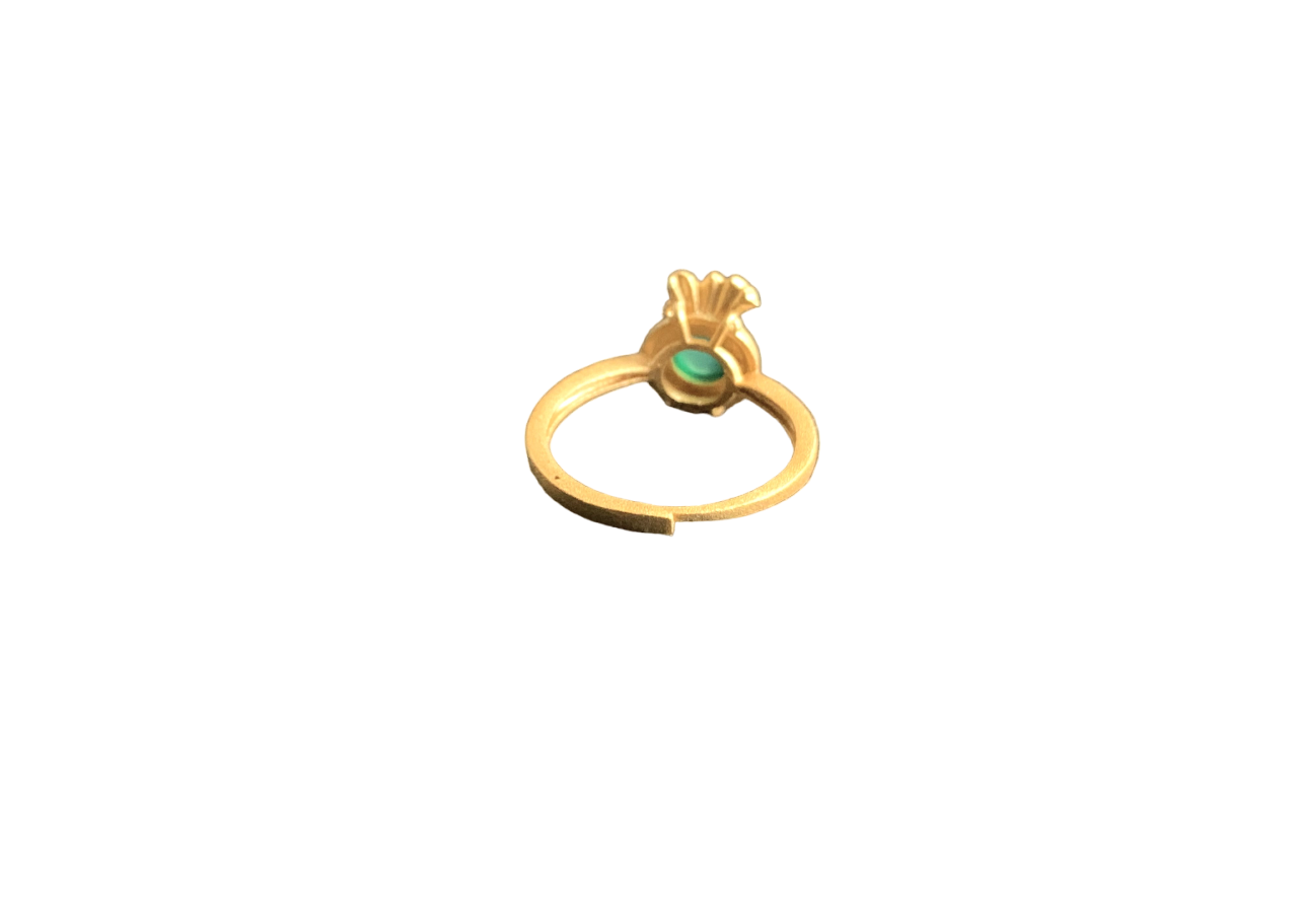 Pouch Shape Chrysoprase Ring