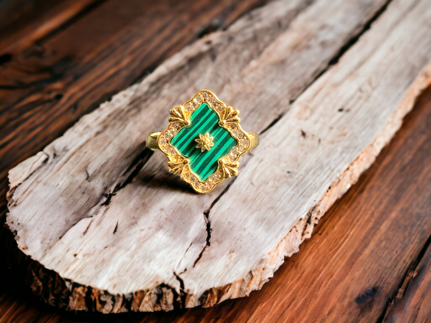 Four-leaf Clover Floral Statement Ring
