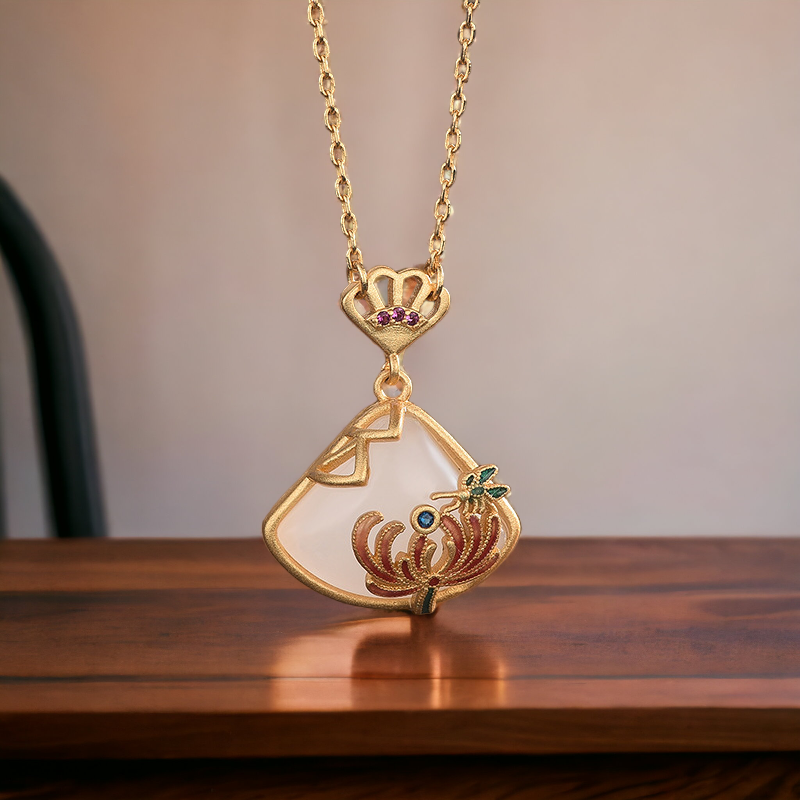 Fan Shape Spider Lily Necklace