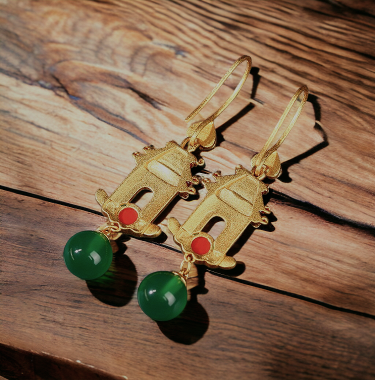 Pagoda Design Vintage Earrings