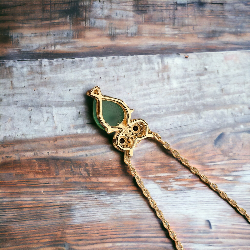 Chrysoprase Owl Agate Rhinestone Necklace