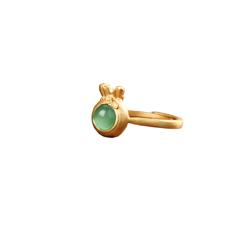 Pouch Shape Chrysoprase Ring