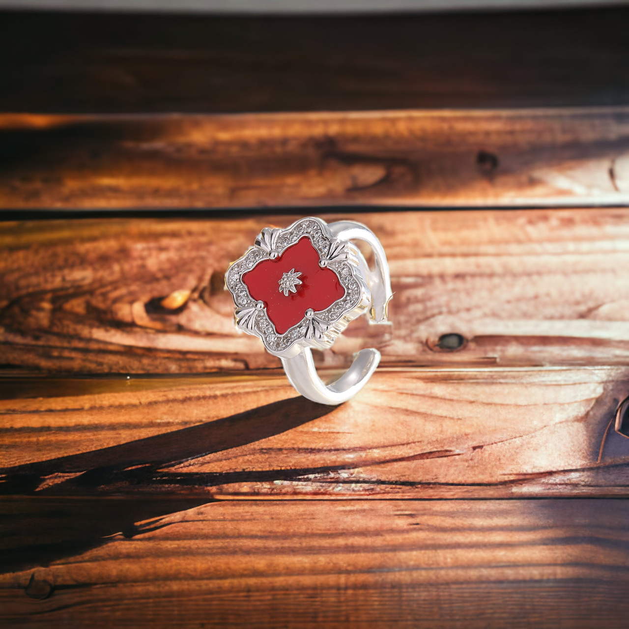 Lucky Clover Signet Floral Ring