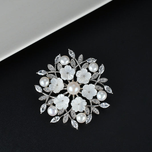 Genuine Freshwater Pearl Wreath Brooch