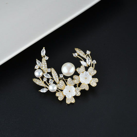Genuine Freshwater Pearl Half Wreath Brooch