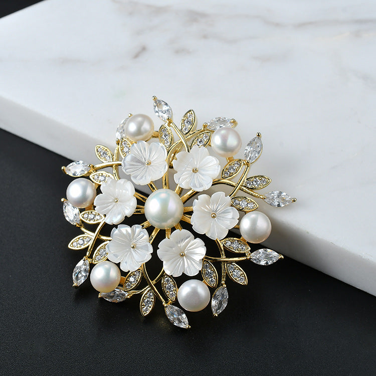 Genuine Freshwater Pearl Wreath Brooch