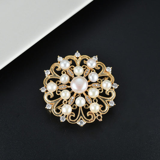 Genuine Freshwater Pearl Wreath Brooch