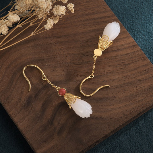 Victorian Magnolia Jade Agate Earring