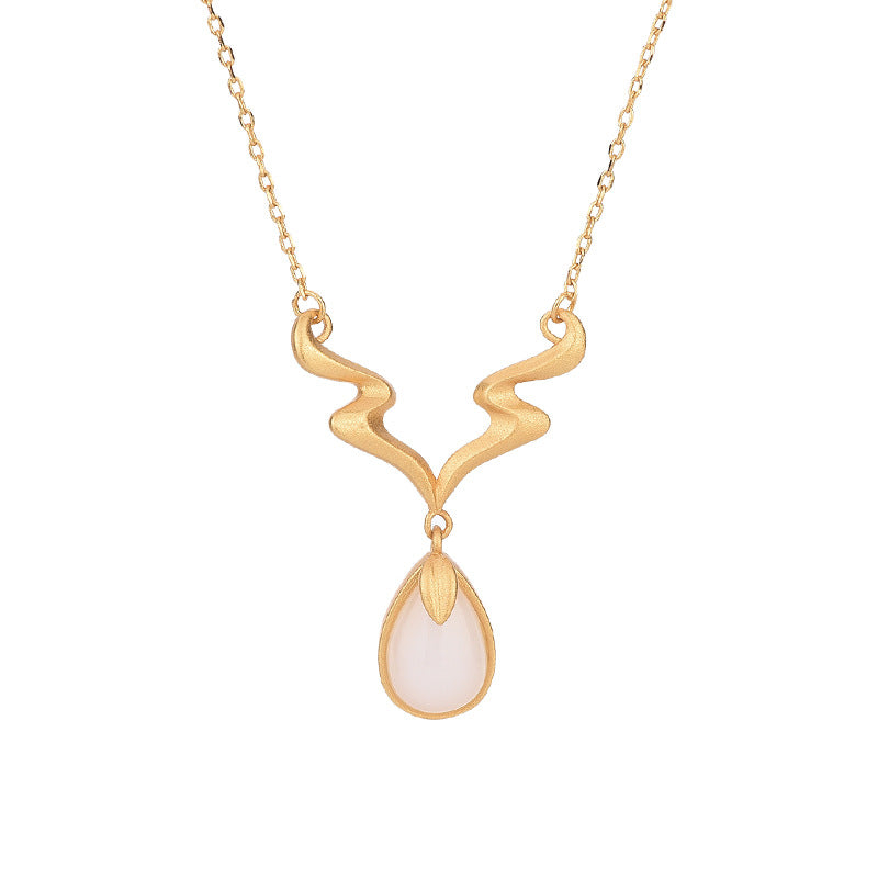 Victorian Style Antler Jade Necklace