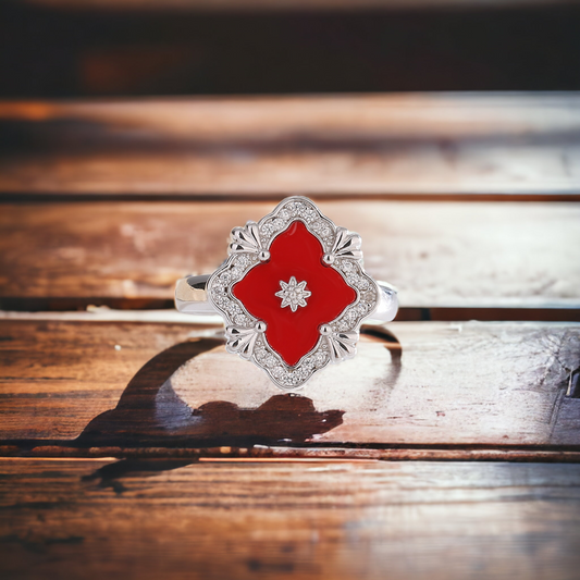 Lucky Clover Signet Floral Ring