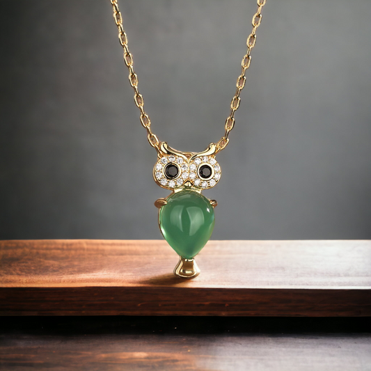 Chrysoprase Owl Agate Rhinestone Necklace