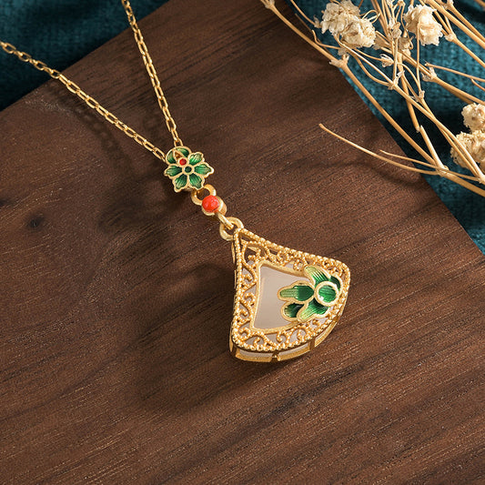 Folding Fan Inspired Vintage Style Floral Necklace